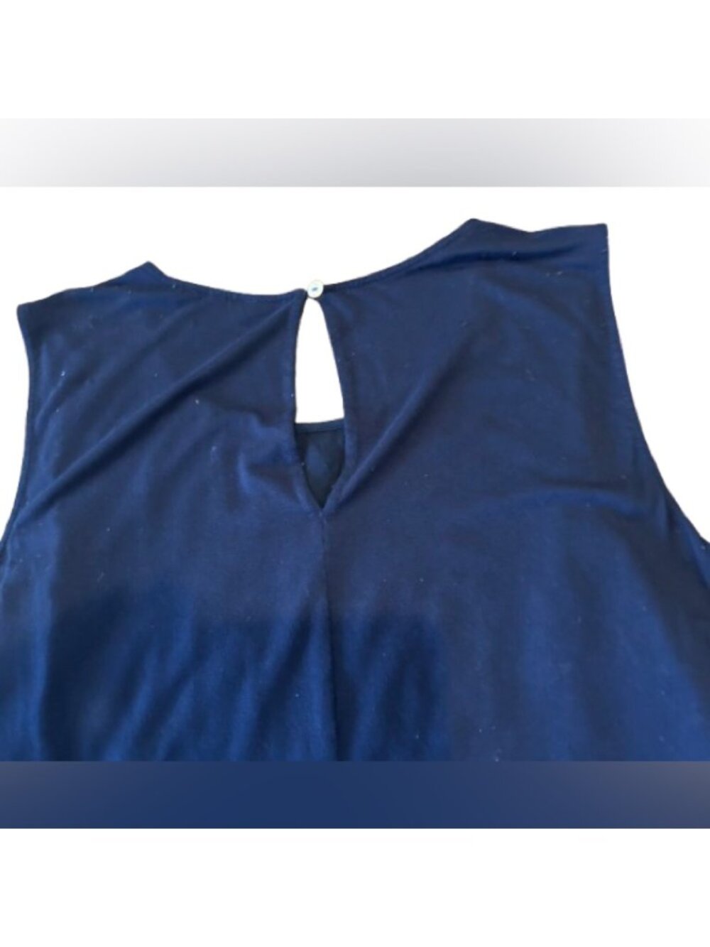 Women’s Elegant Navy Sleeveless Top Size Large - Picture 3 of 4